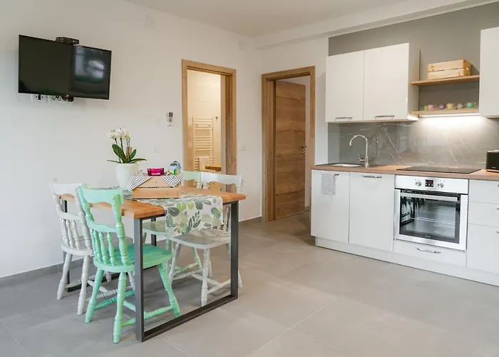 Apartma Bolero * 톨민